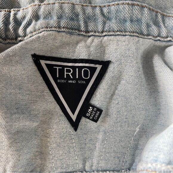 Trio Cropped Distressed Hollywood Denim Jacket Size S - Picture 7 of 7
